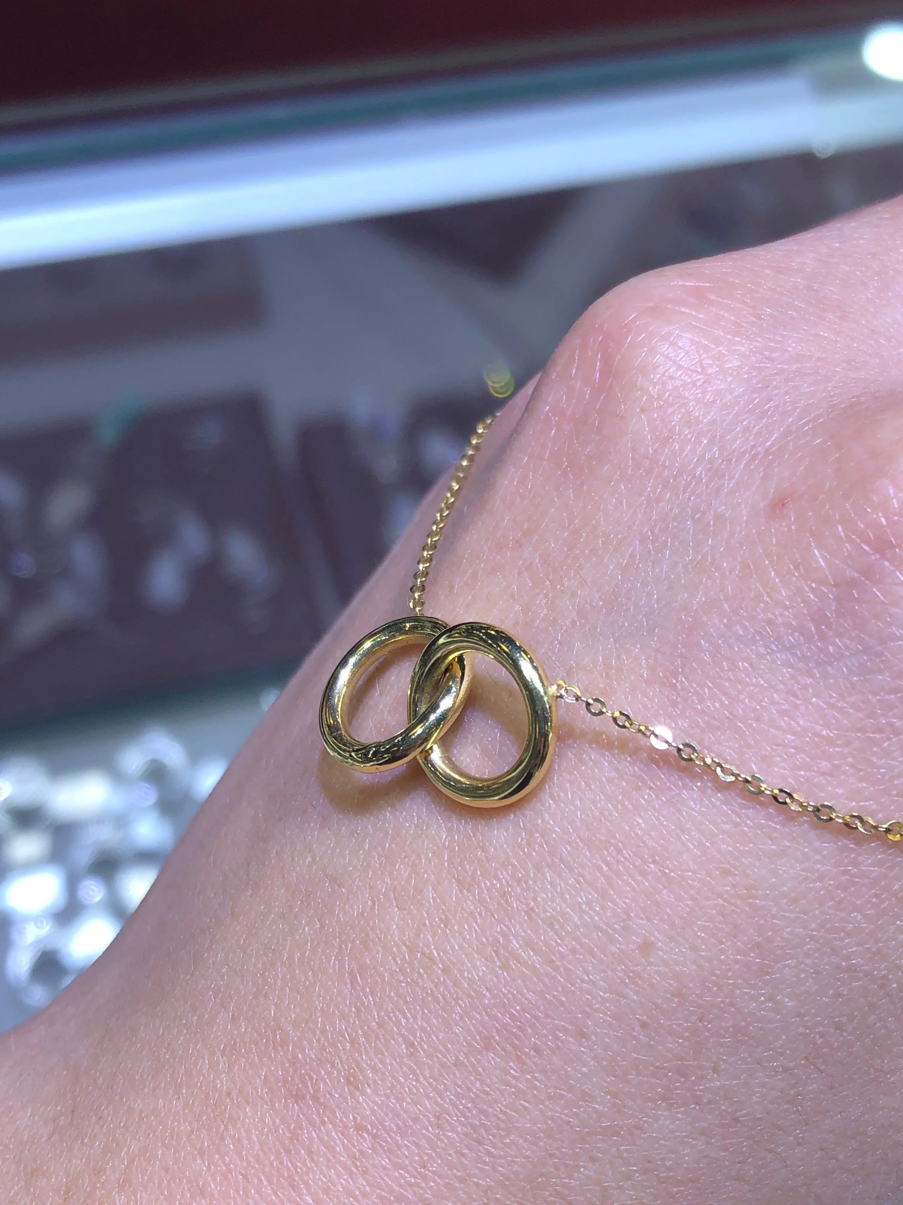 14K Gold Linked Ring Pendant