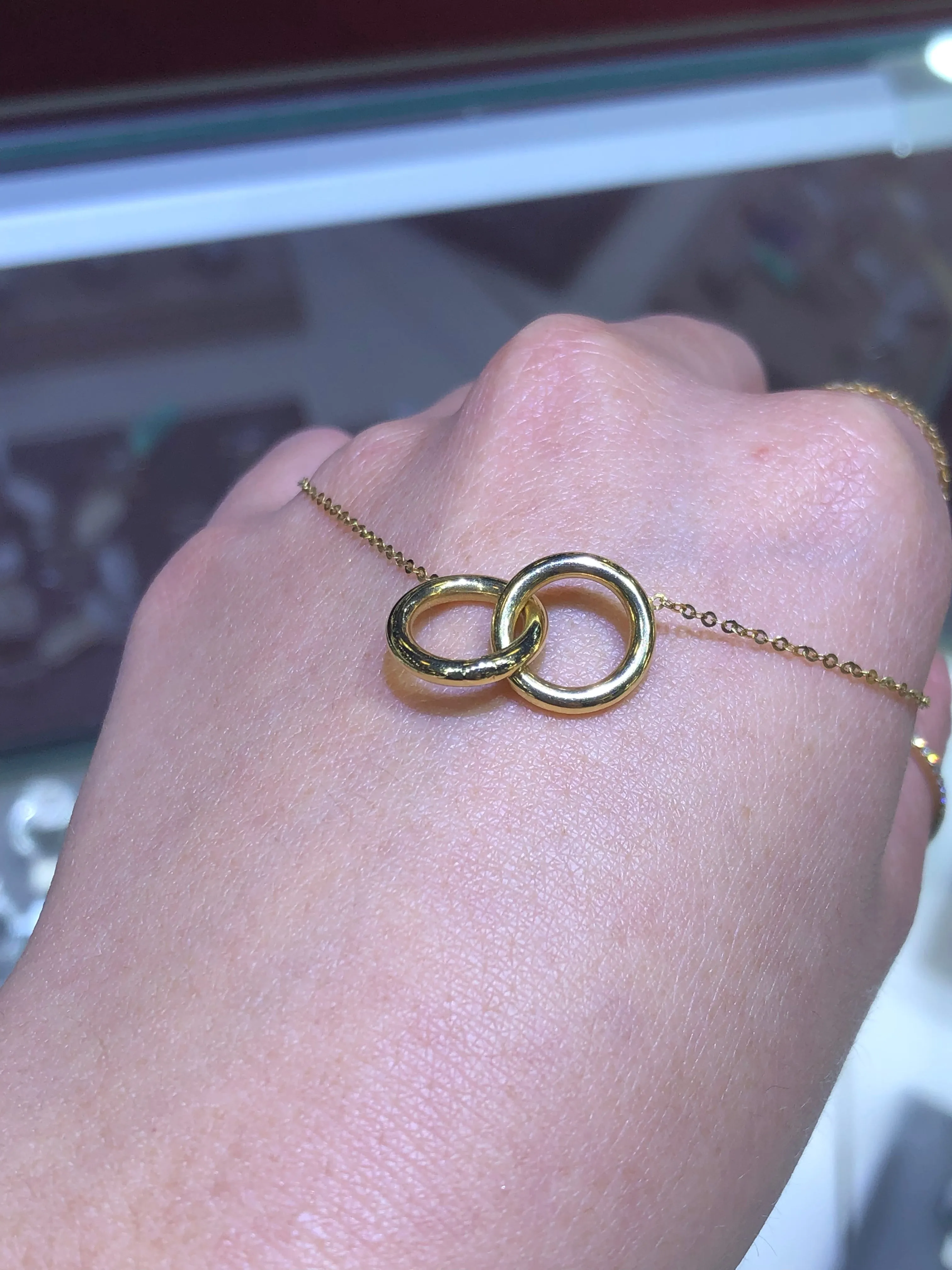 14K Gold Linked Ring Pendant