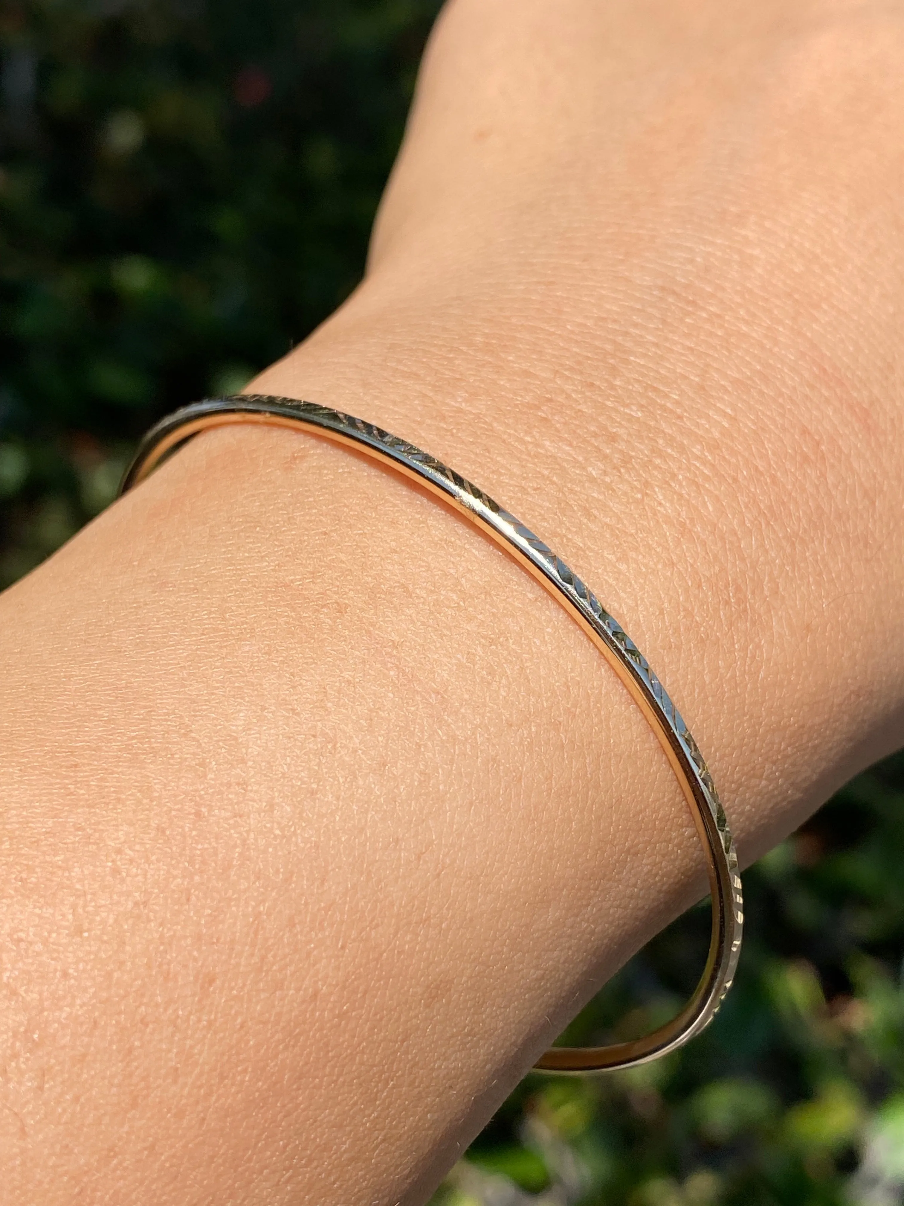 14K Gold Wave Diamond Cut Bangle