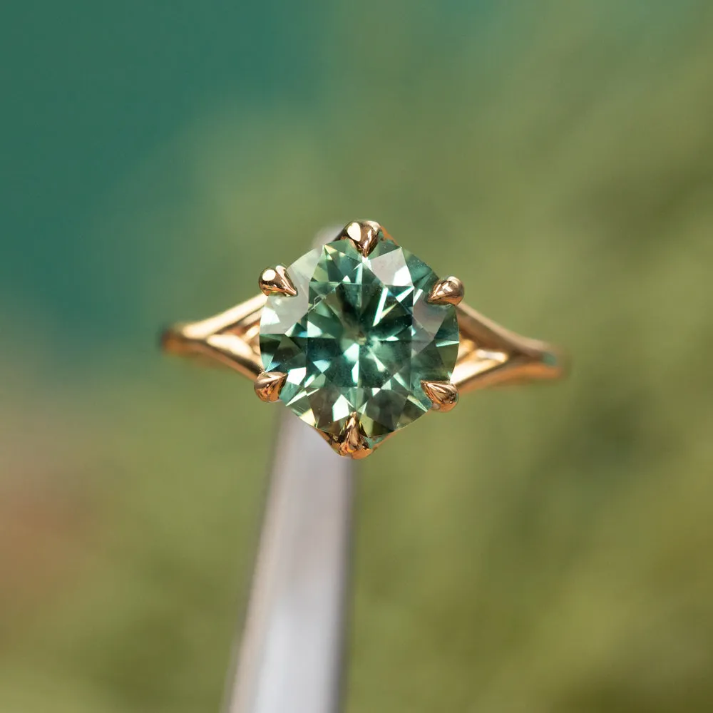 3.50ct Untreated Nigerian Teal Green Sapphire Six Prong Split Shank Solitaire in 18k Yellow Gold