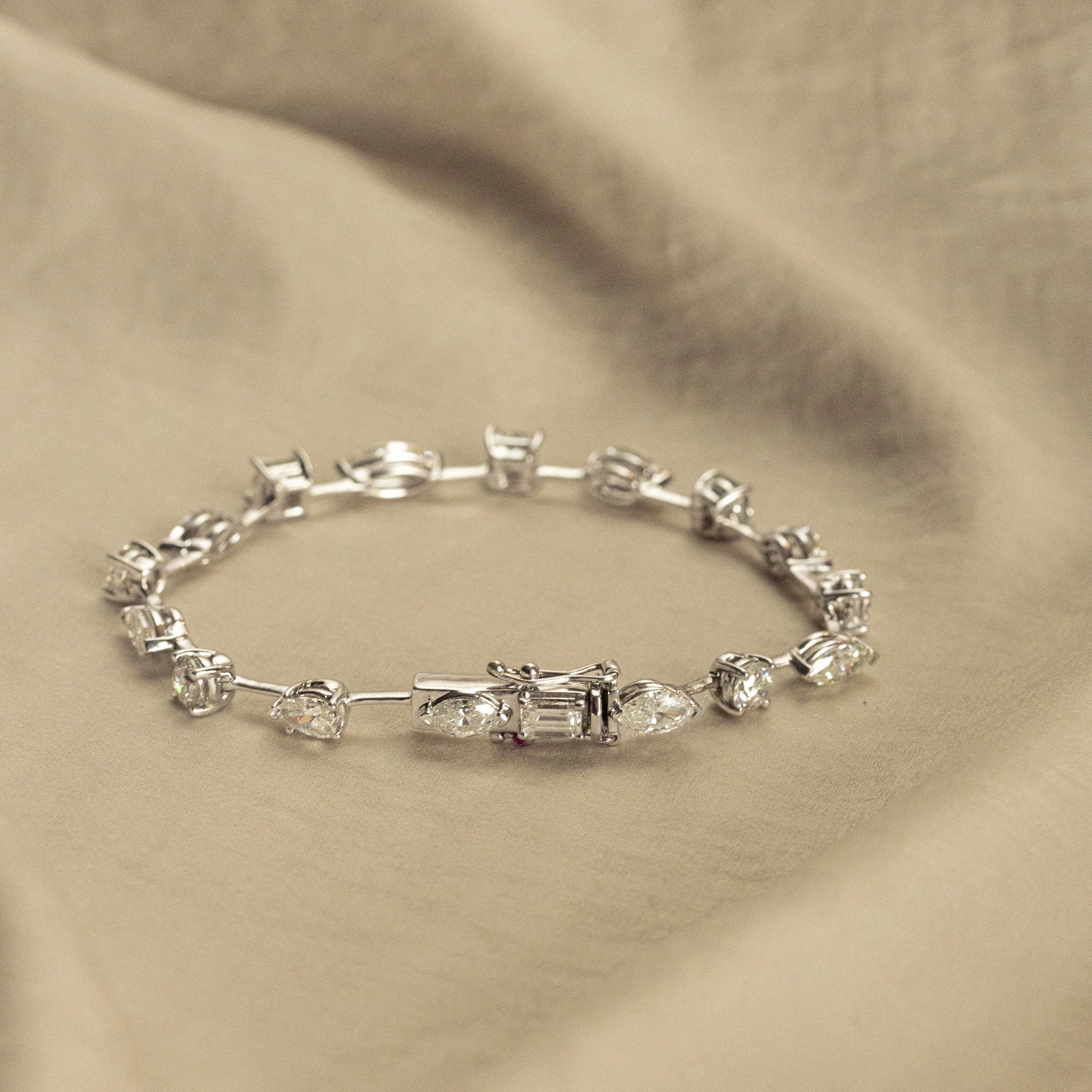 8.51 Carat Mixed Fancy Cut Diamond Bracelet