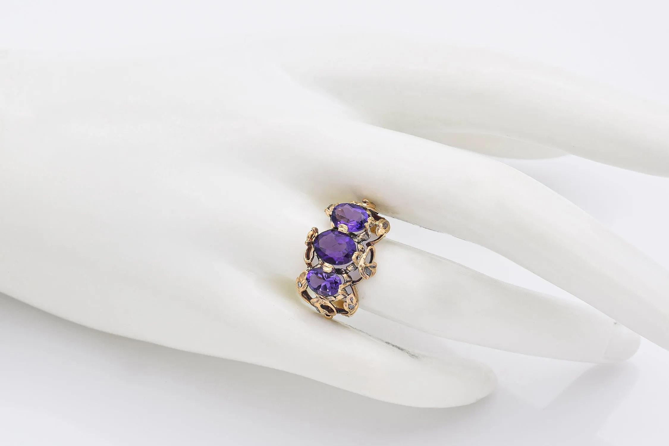 Antique 18K Yellow Gold Amethyst & Table Cut Diamond Band Ring Size 7