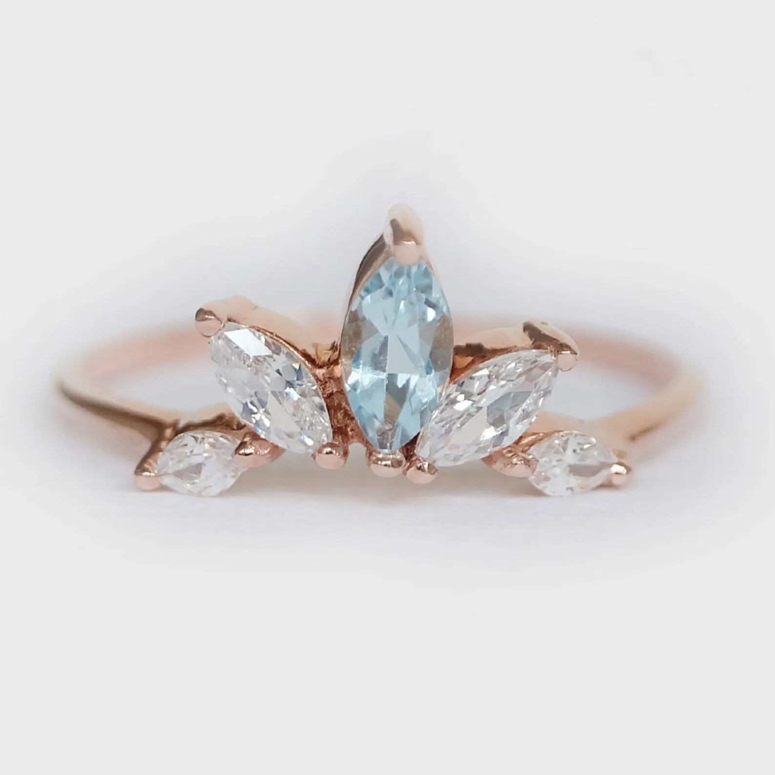 Aquamarine Cluster Ring Enu