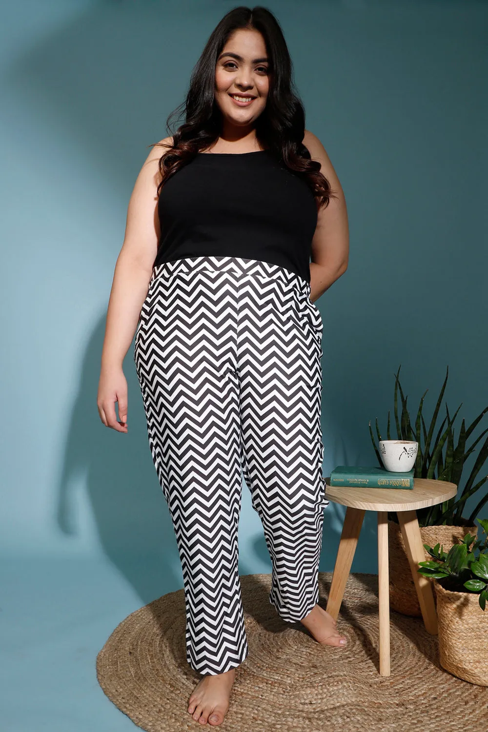 Black White Chevron Printed Lounge Pants