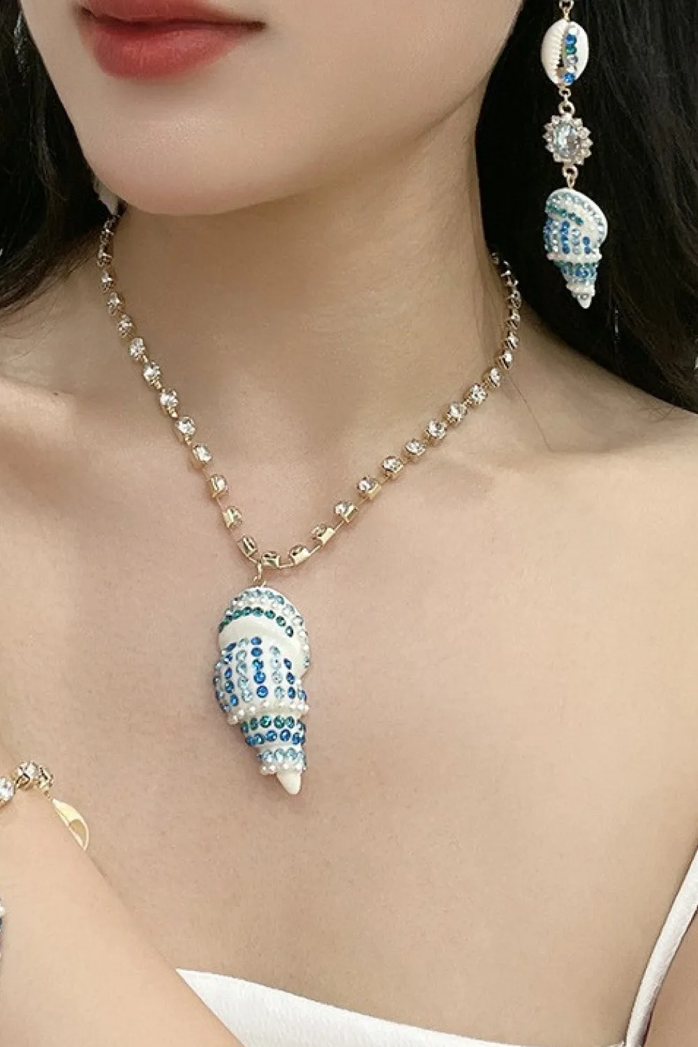 Conch by the Sea Necklace