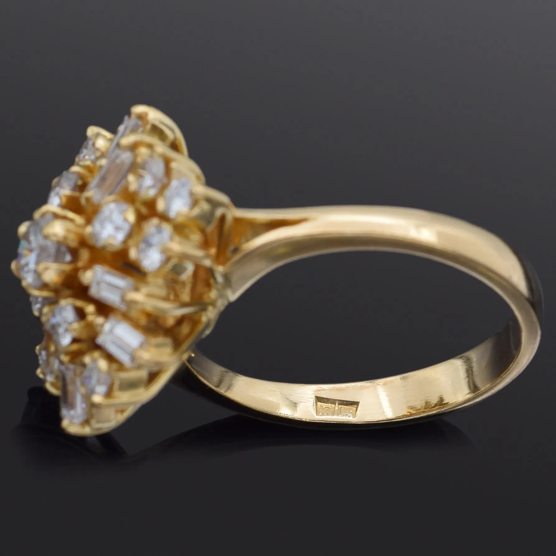 Estate 1.45 TCW Diamond 18K Yellow Gold Cocktail Ring Size 7.5