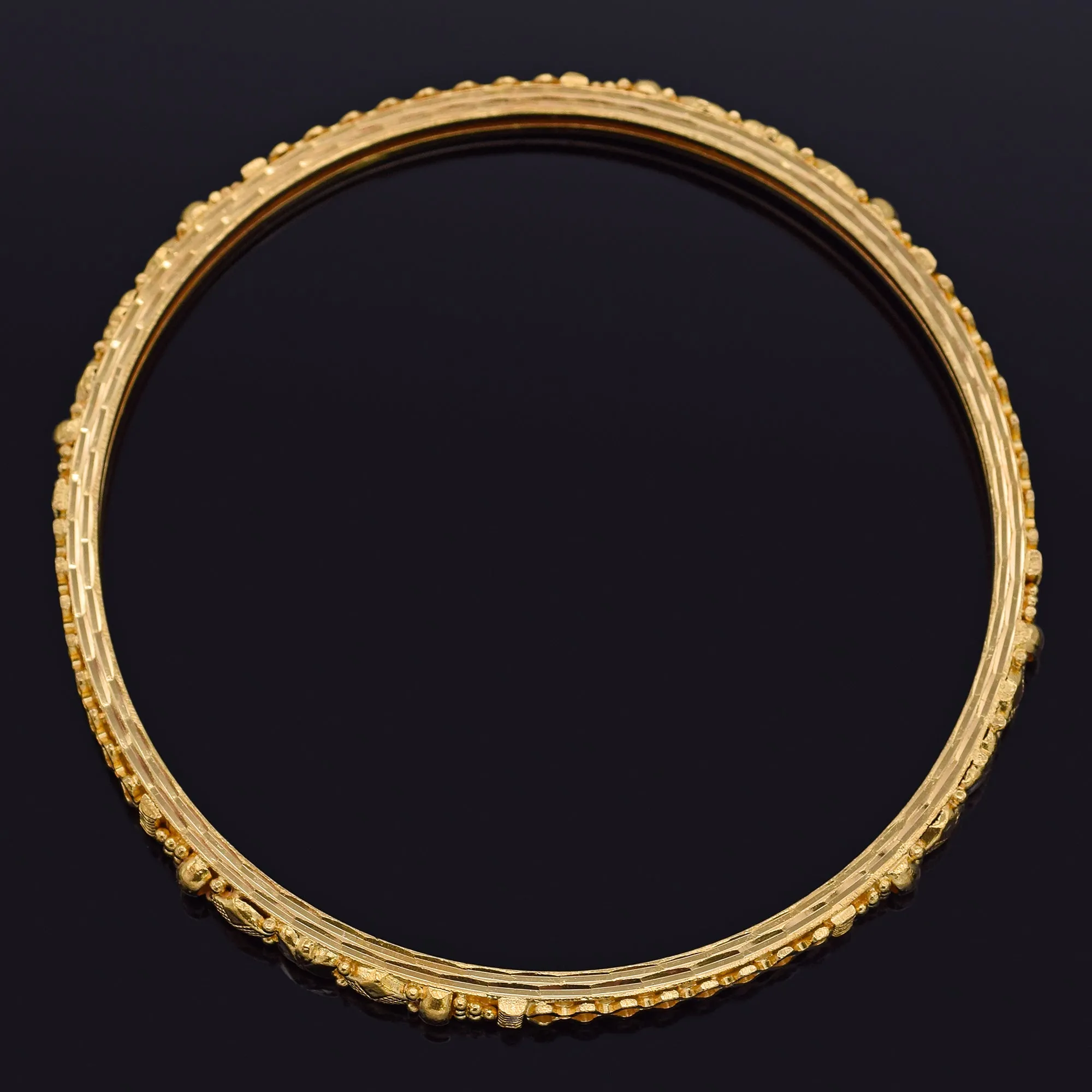 Estate 22K Yellow Gold Etched Bangle Bracelet 3.25 mm 12.2 Grams