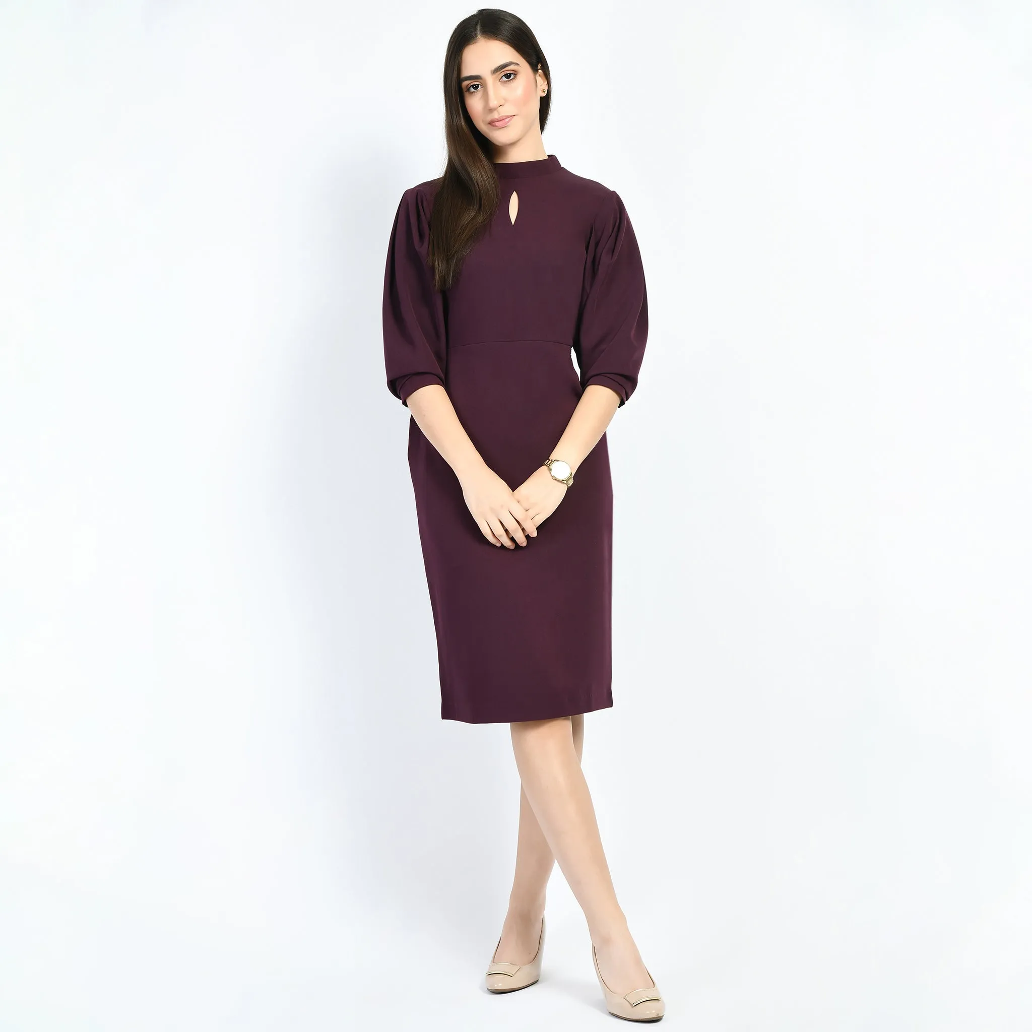 Exude Allure Puffed Sleeves Sheath Dress (Wine)