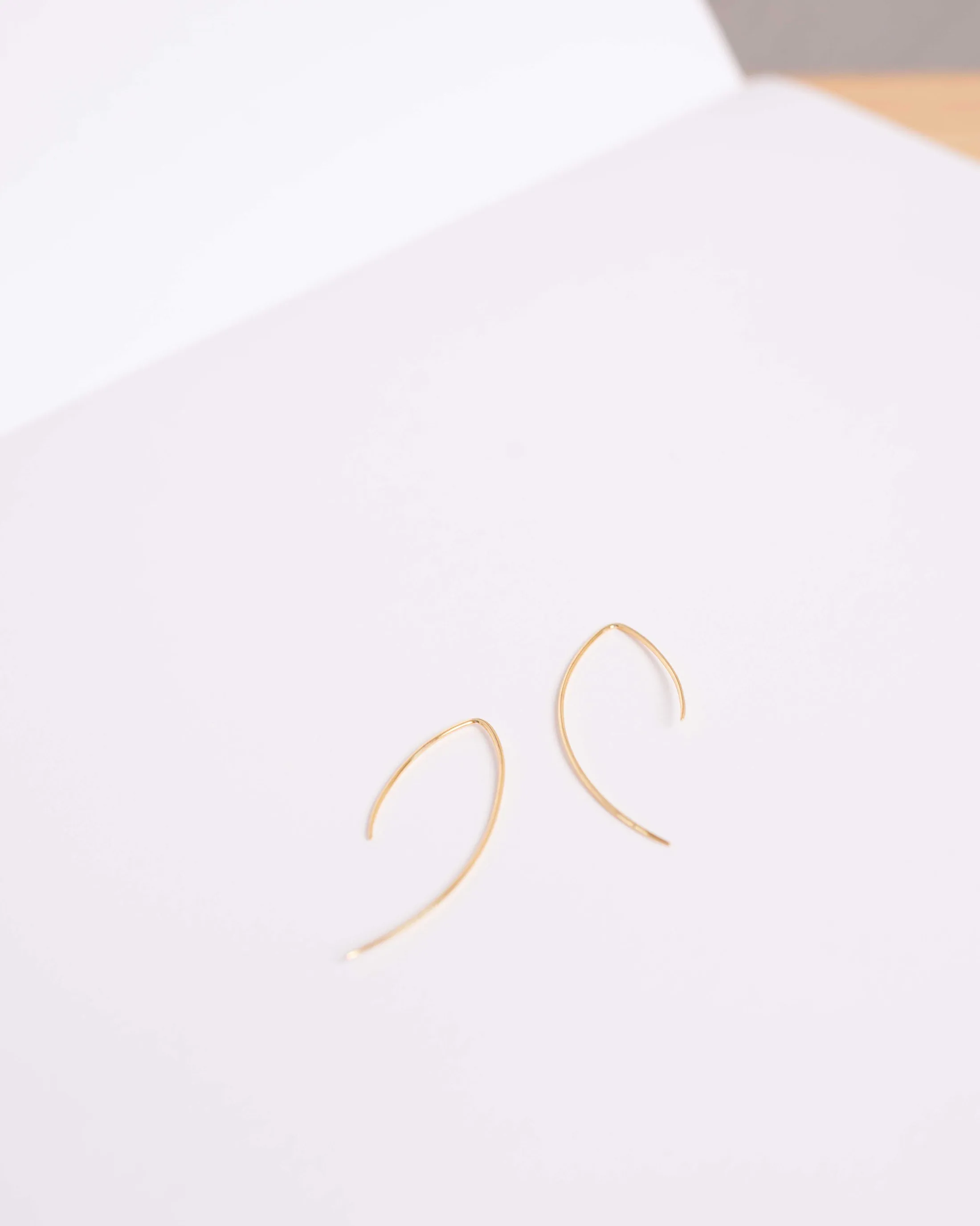 Golden & Silver earpiece /  HOOK