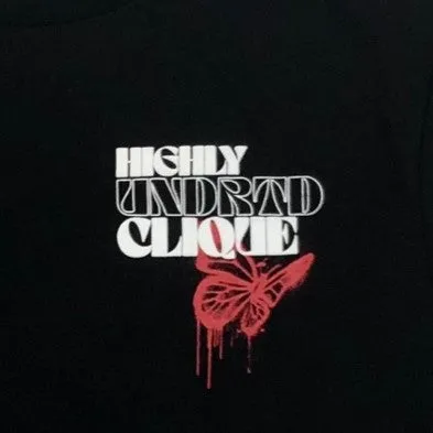 HIGHLY UNDRTD Clique Graphic T-Shirt