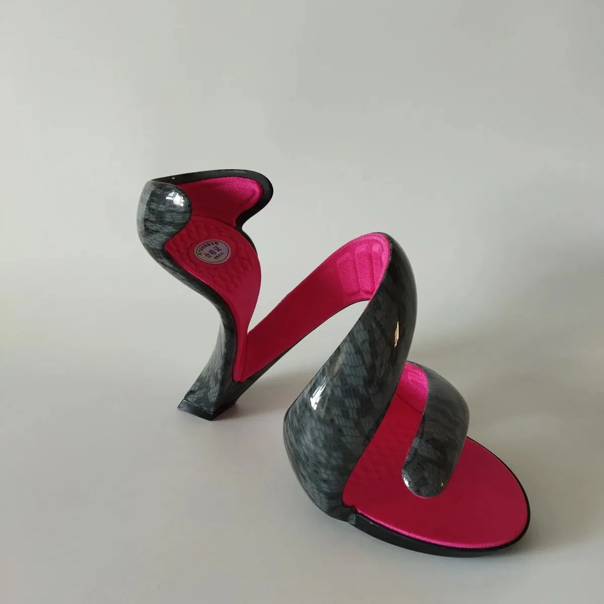 Lucidity Swirl Design Heel