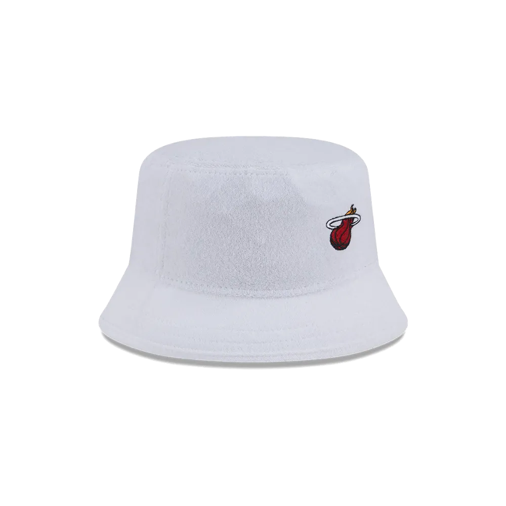 New Era Miami HEAT Court Sport Bucket Hat