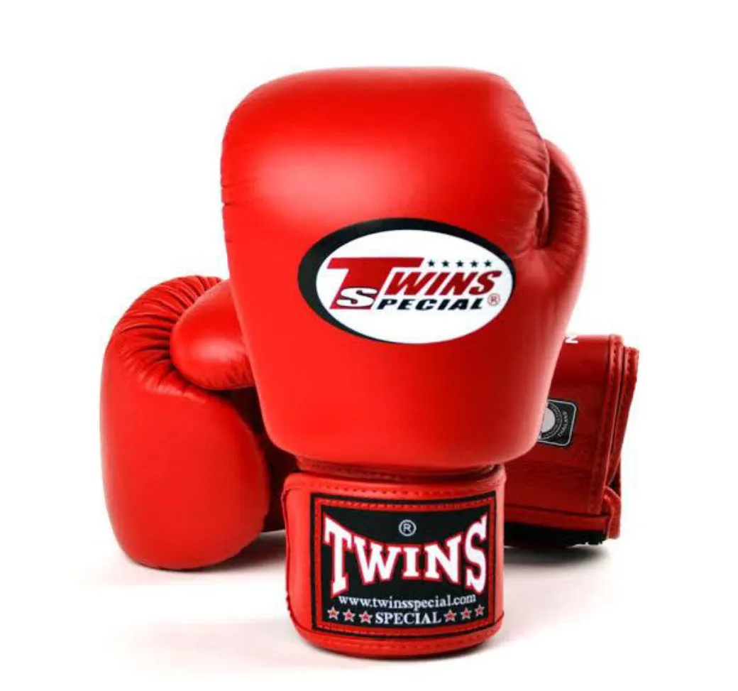 泰拳拳套 Thai Boxing Gloves :  Twins Special BGVL3 RED